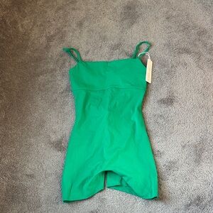 VertVie Green Active Romper Biker Shorts Athletic One Piece SIZE L